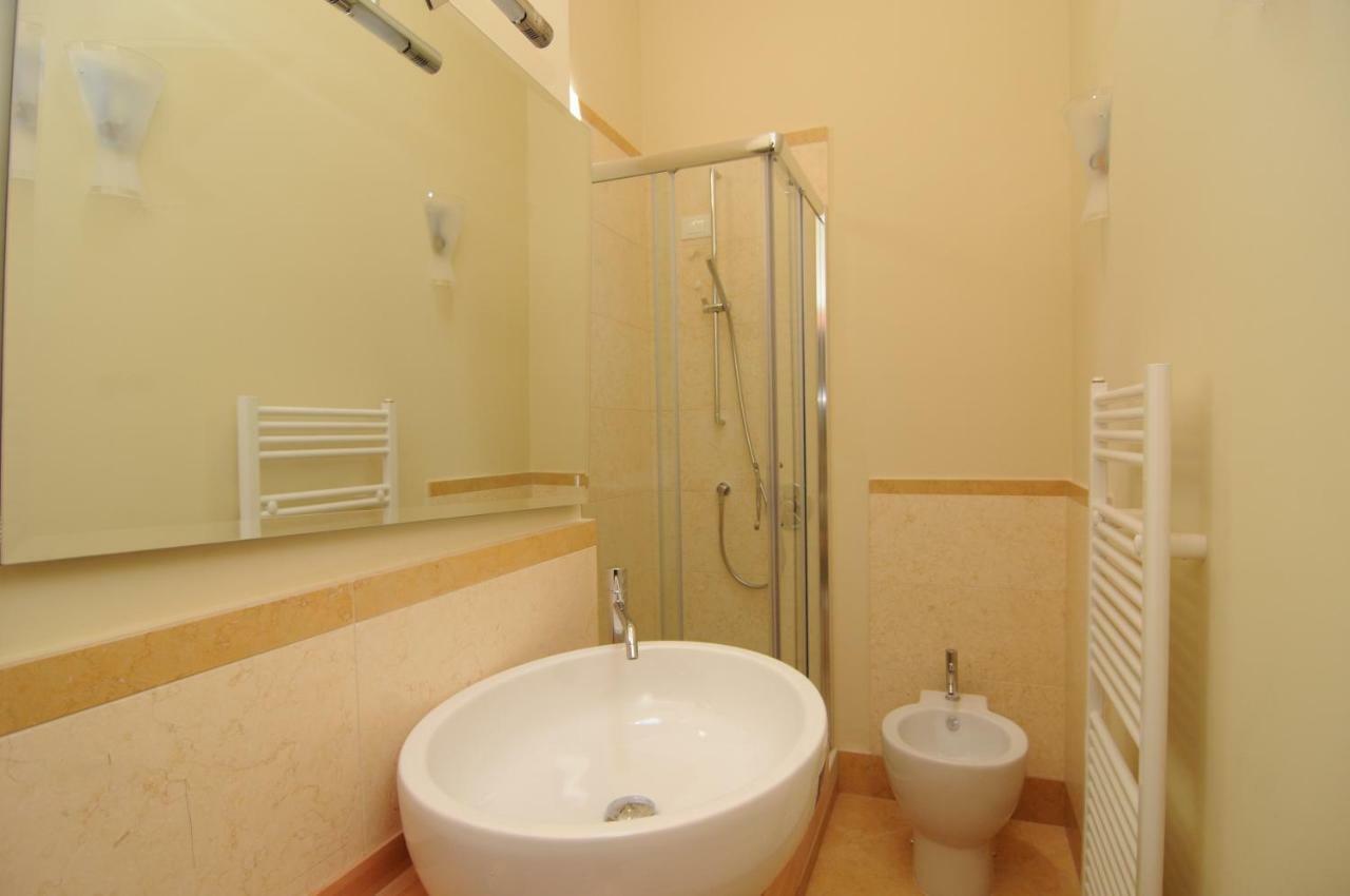 Sunny Canal A/C Wifi Apartment Венеция Екстериор снимка